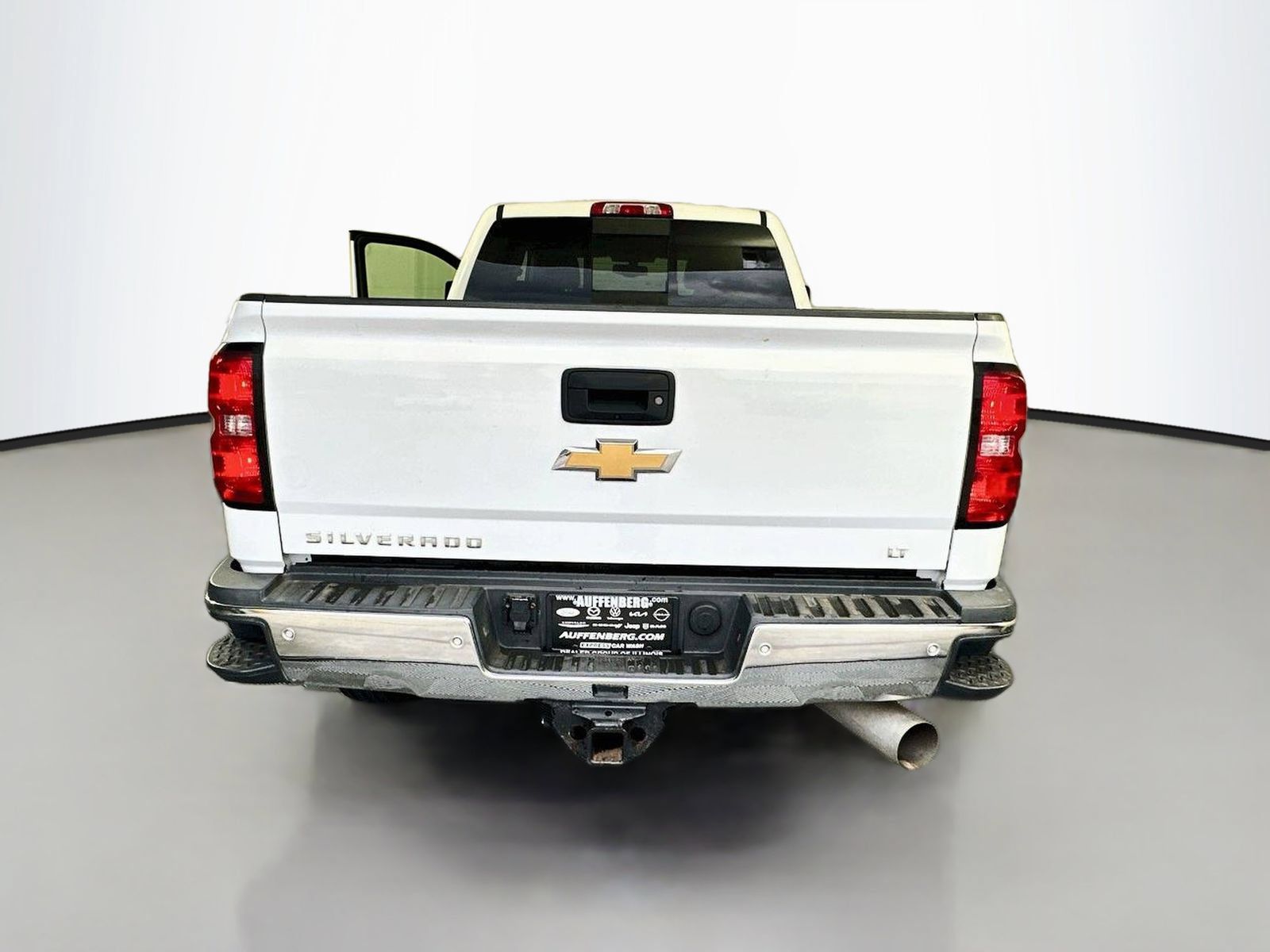 Used 2018 Chevrolet Silverado 2500 LTZ w/ Duramax Plus Package AWD/4WD image 6