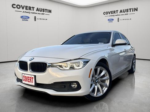 Used 2018 BMW 320i Sedan image 1