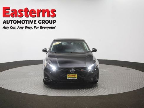 Used 2023 Nissan Altima 2.5 SR w/ SR Premium Package FWD image 53