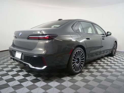 New 2026 BMW 740i xDrive AWD/4WD image 3