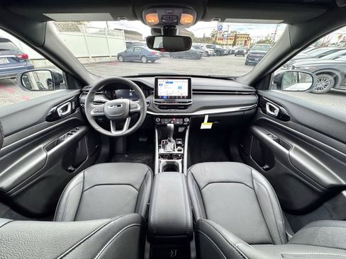 New 2025 Jeep Compass Limited w/ High Altitude Package image 23