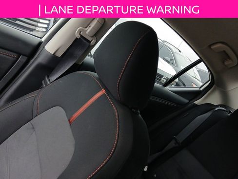 Used 2025 Nissan Sentra SR image 16