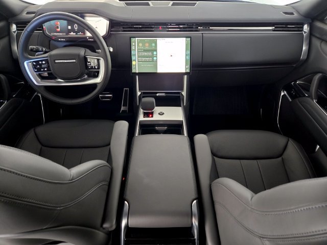 Used 2026 Land Rover Range Rover Long Wheelbase SE AWD/4WD image 4