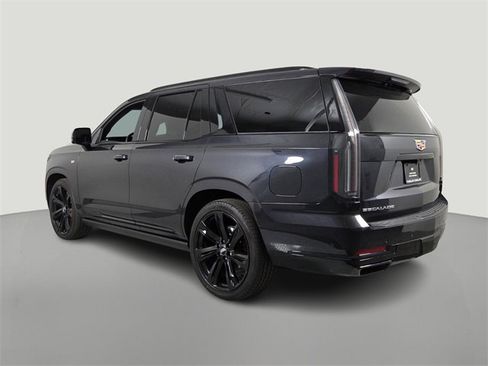 Certified 2025 Cadillac Escalade Sport Platinum image 6