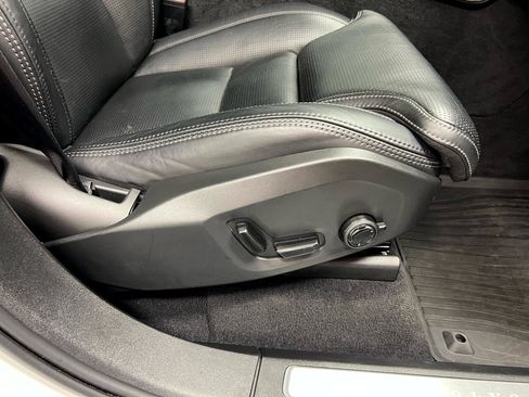 Used 2022 Volvo XC90 T6 Inscription w/ Advanced Package image 16