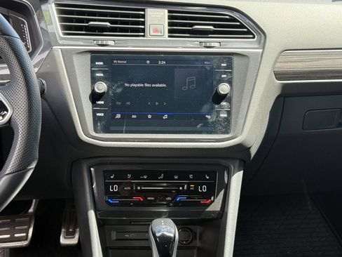 Used 2024 Volkswagen Tiguan SEL R-Line AWD/4WD image 23