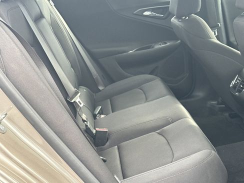 Used 2024 Chevrolet Malibu LT image 15