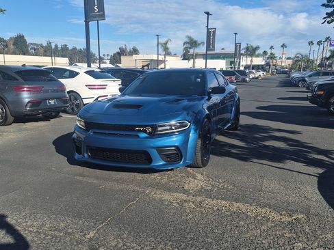 Used 2021 Dodge Charger SRT Hellcat w/ Harman/Kardon Audio Group image 4