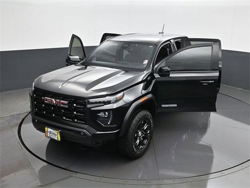 Certified 2023 GMC Canyon Elevation w/ Elevation Premium Package image 30