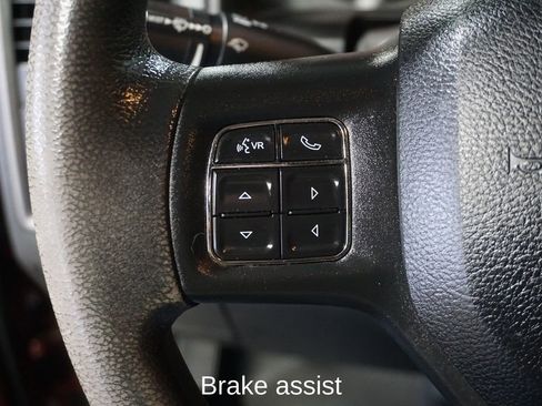 Used 2018 RAM 1500 Express image 16