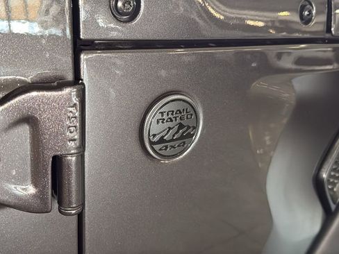 Used 2025 Jeep Wrangler Sport image 32