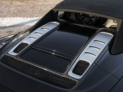 Used 2018 Audi R8 V10 plus image 50