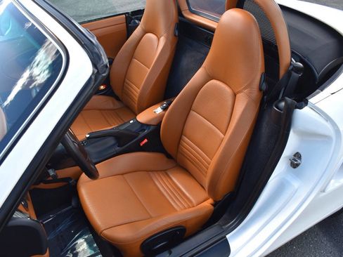 Used 2001 Porsche Boxster S image 58