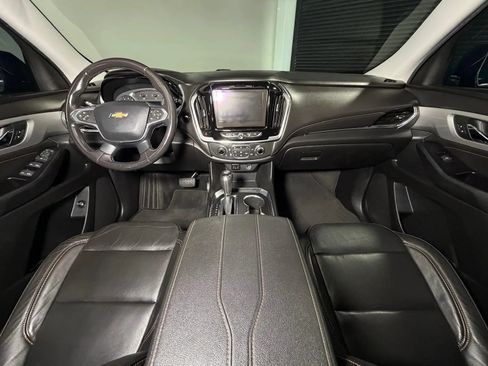 Used 2020 Chevrolet Traverse LT w/ LPO, Cargo Package FWD image 24