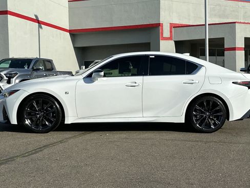 Certified 2022 Lexus IS 350 F Sport image 9