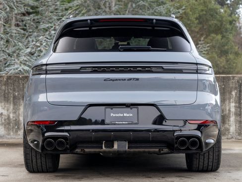 New 2026 Porsche Cayenne GTS image 10