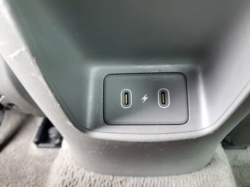 Used 2025 Hyundai Elantra SE FWD image 10