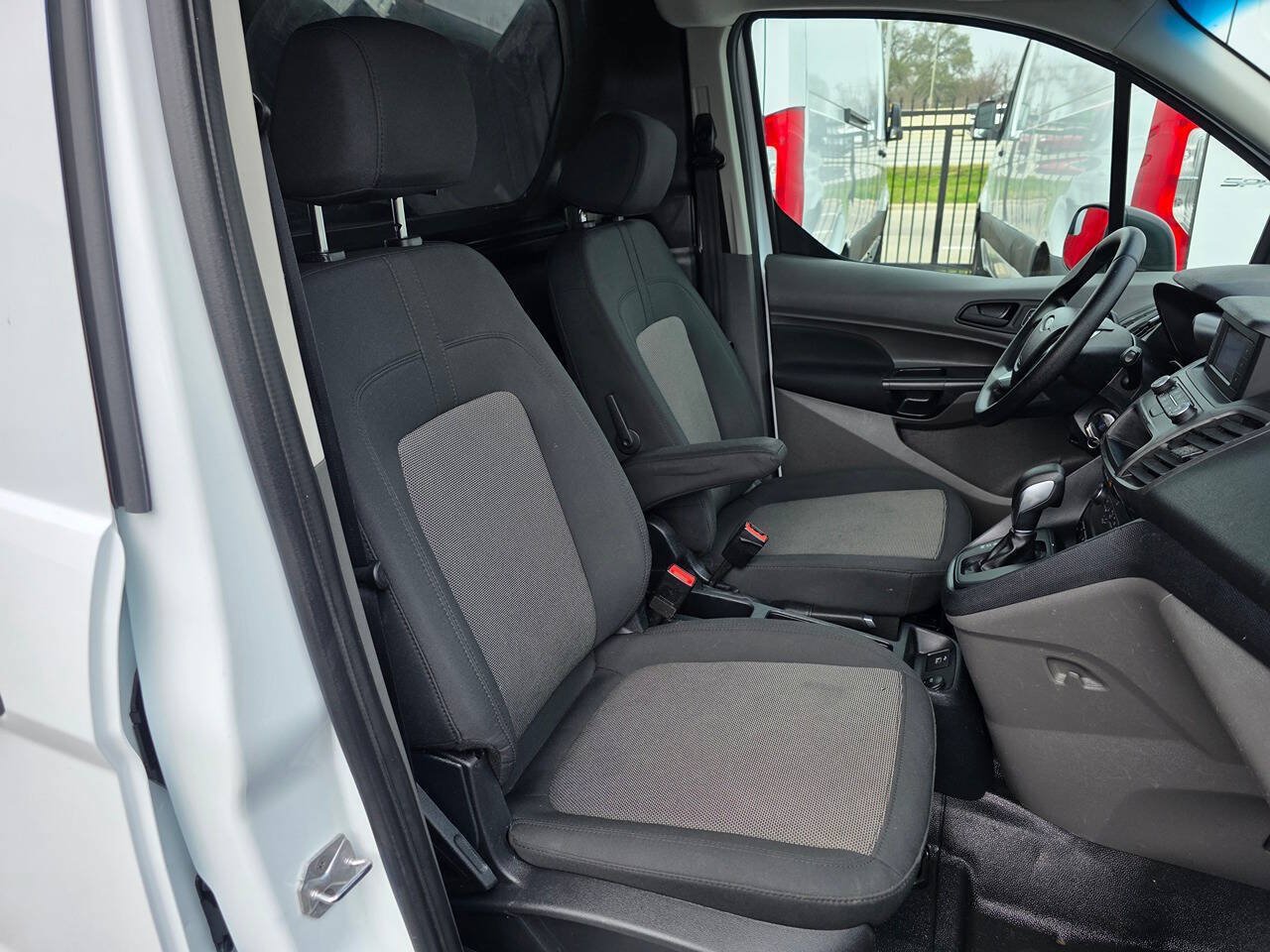 Used 2022 Ford Transit Connect XL FWD image 10