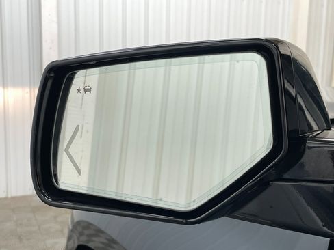 Used 2020 Chevrolet Tahoe LT image 33