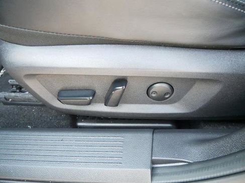 Certified 2023 Nissan Rogue Platinum w/ Platinum Premium Package image 15