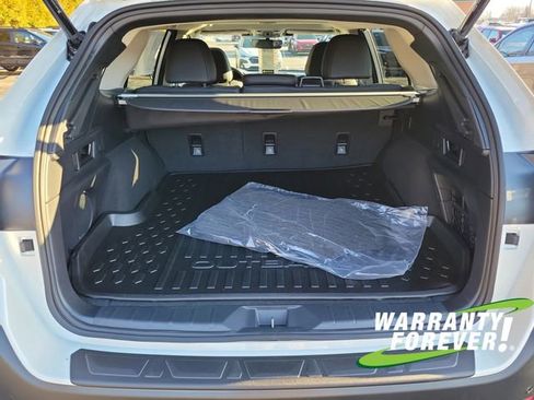 Certified 2025 Subaru Outback Limited image 18