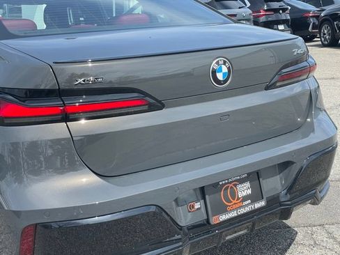 Used 2026 BMW 740i xDrive w/ Premium Package AWD/4WD image 31