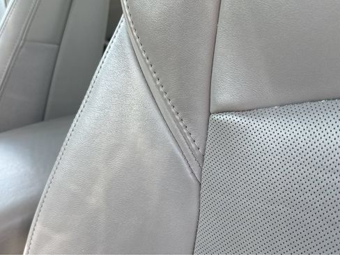 Used 2014 Cadillac CTS Luxury RWD image 7
