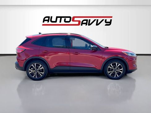 Used 2021 Ford Escape SE w/ SE Sport Appearance Package FWD image 8