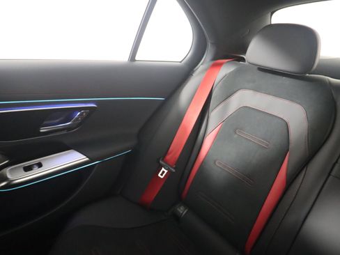 New 2026 Mercedes-Benz E 53 AMG e 4MATIC Sedan image 13