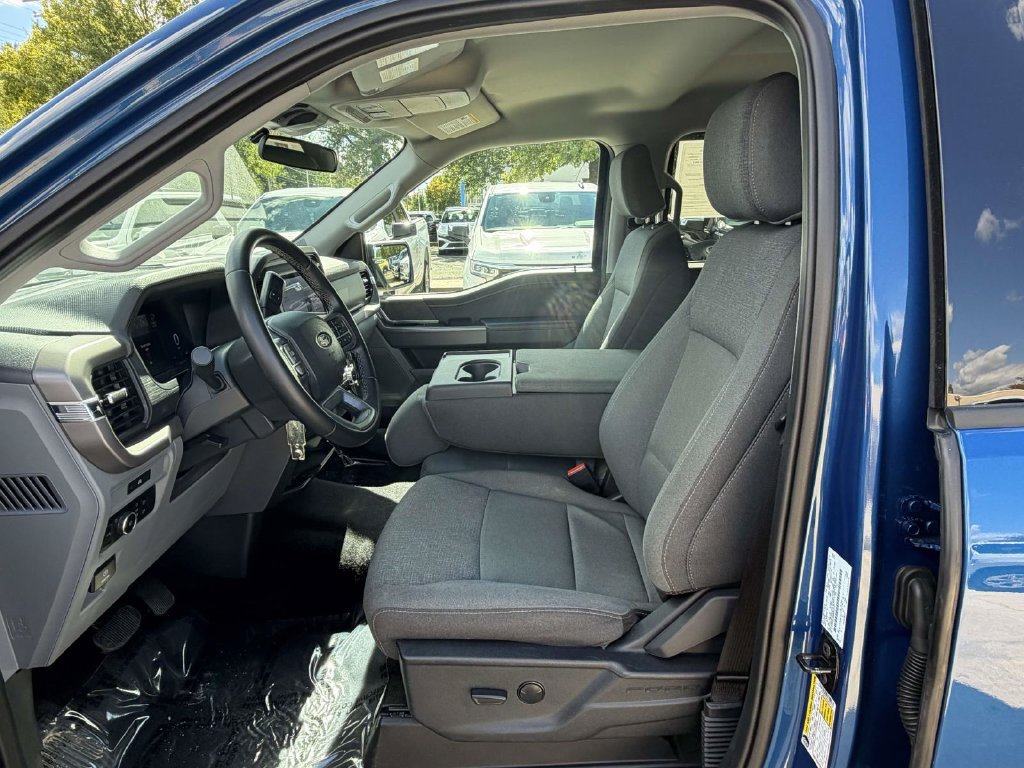Used 2025 Ford F150 XLT w/ Equipment Group 301A Standard AWD/4WD image 14