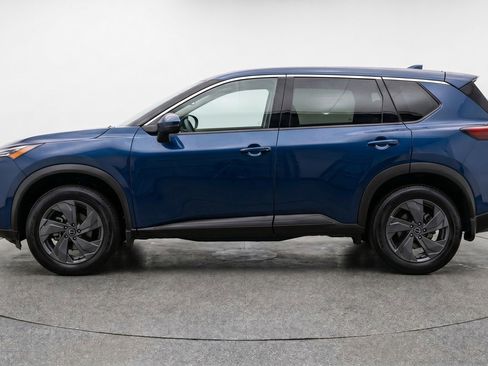 Used 2025 Nissan Rogue SV FWD image 5