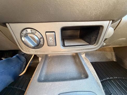 Used 2012 Nissan Xterra S image 64