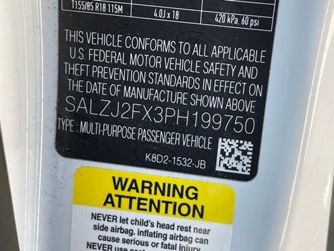 Used 2023 Land Rover Range Rover Evoque S image 23