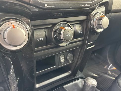 Used 2019 Toyota 4Runner TRD Off-Road Premium image 39