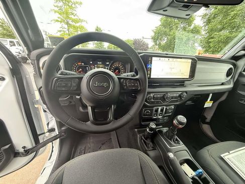 New 2026 Jeep Wrangler Sport AWD/4WD image 19