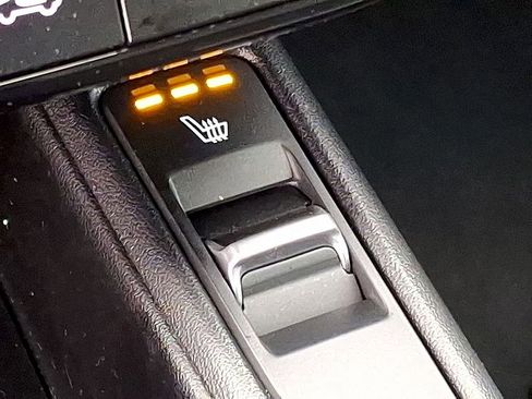 Used 2024 Kia Telluride S FWD image 22