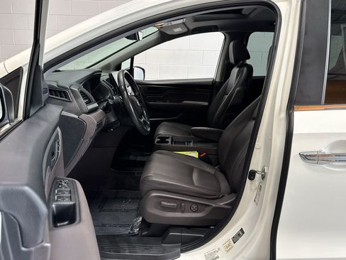 Used 2019 Honda Odyssey EX-L image 16