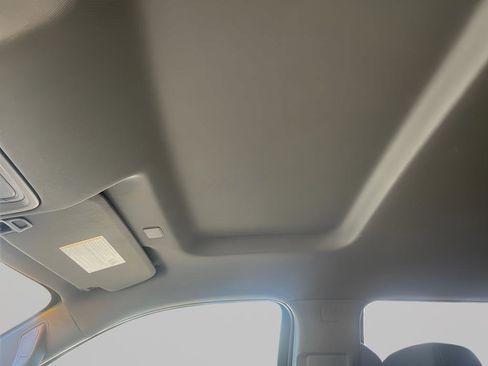 Used 2024 Chevrolet Silverado 2500 LT image 27