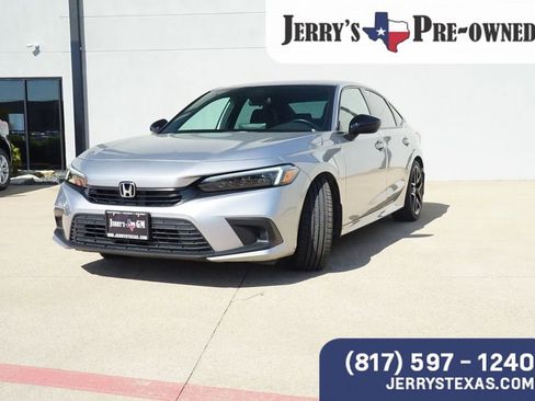 Used 2024 Honda Civic Sport image 1