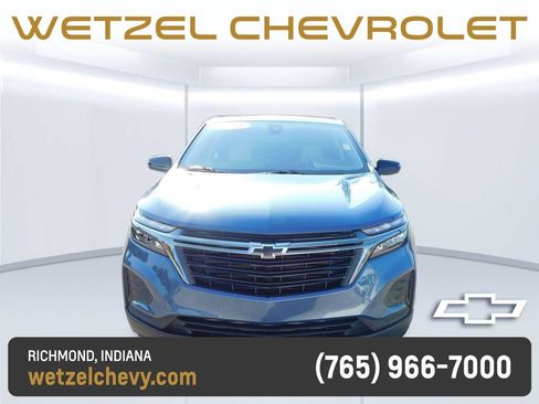 Used 2024 Chevrolet Equinox LS w/ LS Convenience Package FWD image 8