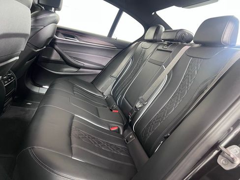 Used 2020 BMW 540i xDrive w/ M Sport Package image 25