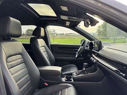 Used 2025 Honda CR-V Sport Touring image 19