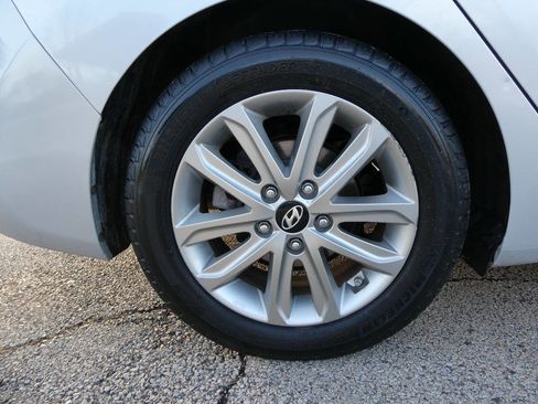 Used 2014 Hyundai Elantra SE w/ Option Group 02 image 31