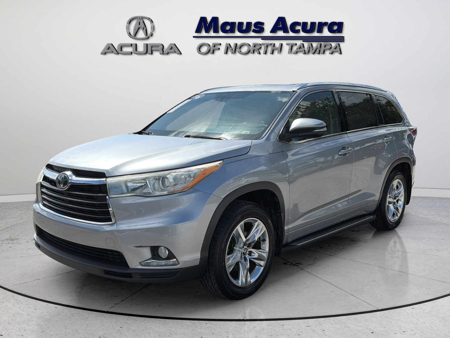 Used 2016 Toyota Highlander Limited Platinum FWD image 4