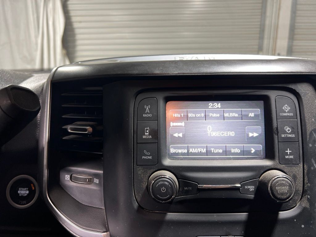 Used 2024 RAM 3500 SLT w/ Quick Order Package 2YG SLT AWD/4WD image 40