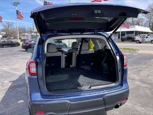 Used 2021 Subaru Ascent Limited w/ Technology Package image 4