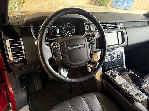Used 2016 Land Rover Range Rover HSE image 28