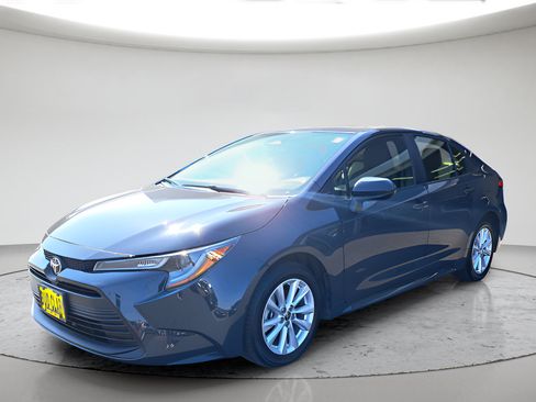 Certified 2024 Toyota Corolla LE w/ LE Convenience Package FWD image 7