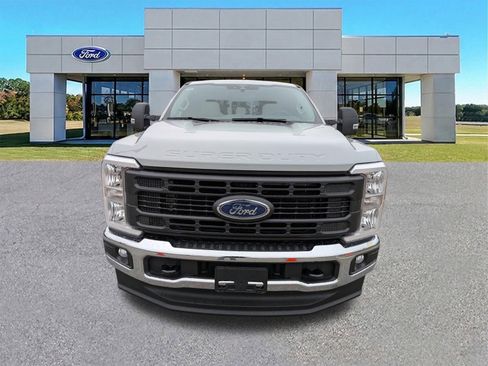New 2026 Ford F250 XL AWD/4WD image 9