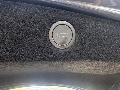 Used 2024 Tesla Model 3 image 64